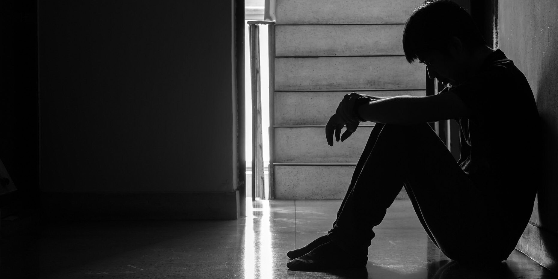 علاج الاكتئاب عند المرأة بالأعشاب