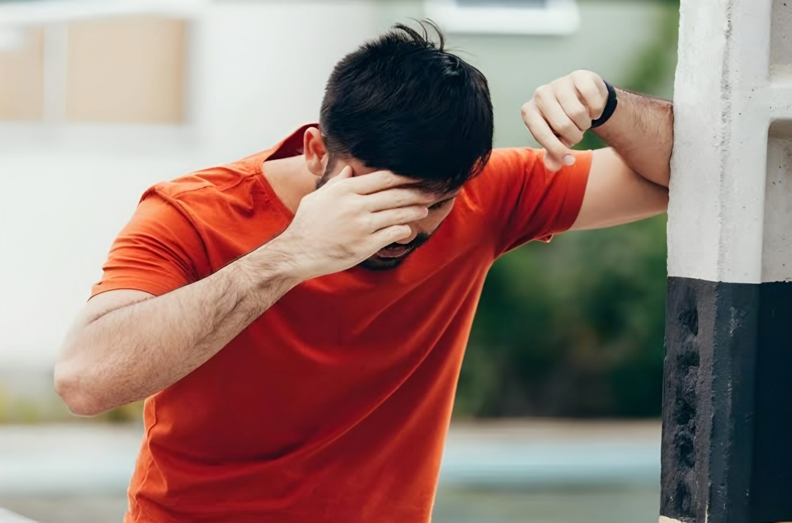ما هي أسباب الدوخة المستمرة وثقل الرأس؟